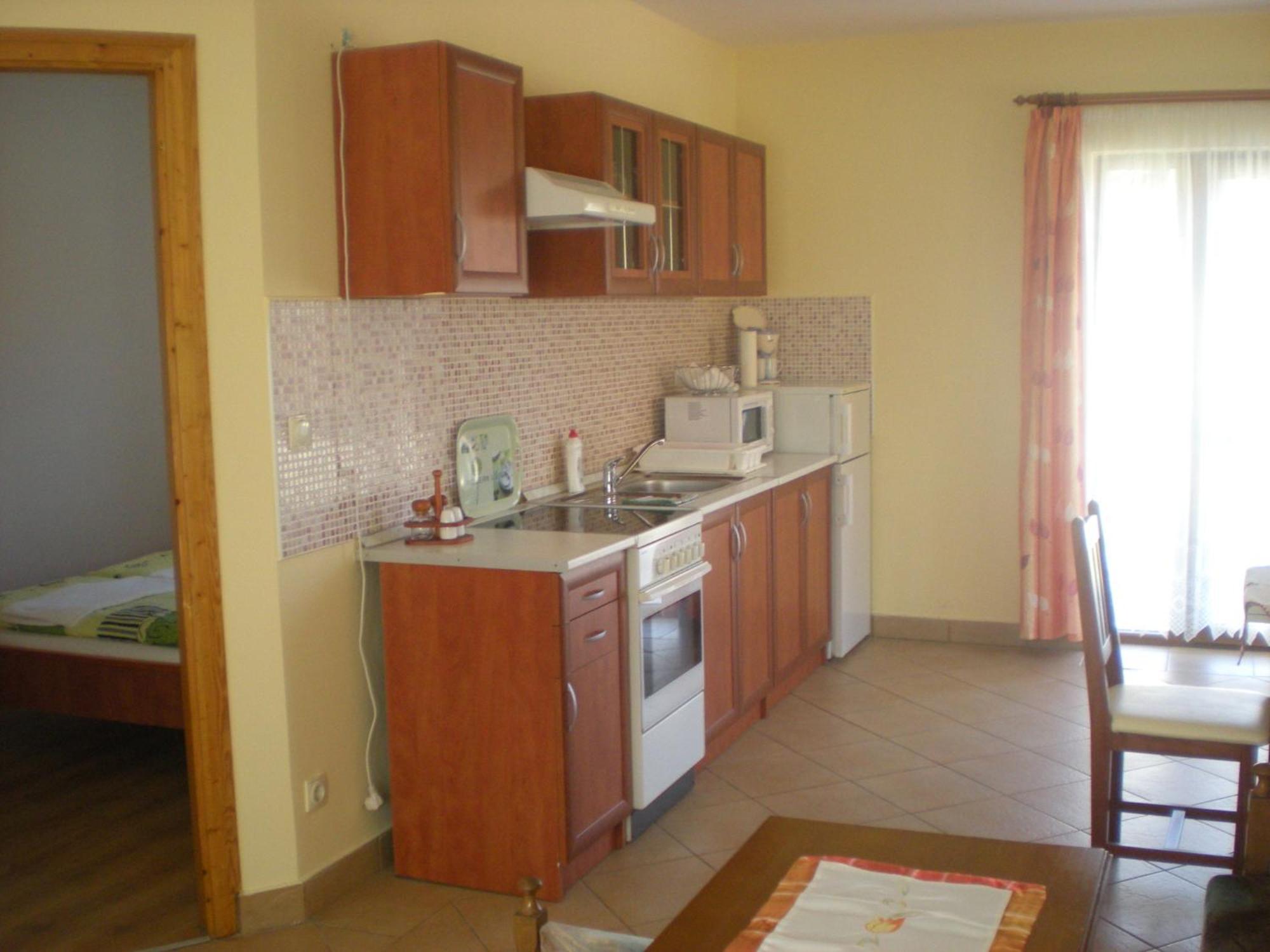 Parti Panzio Hotel Tata Buitenkant foto